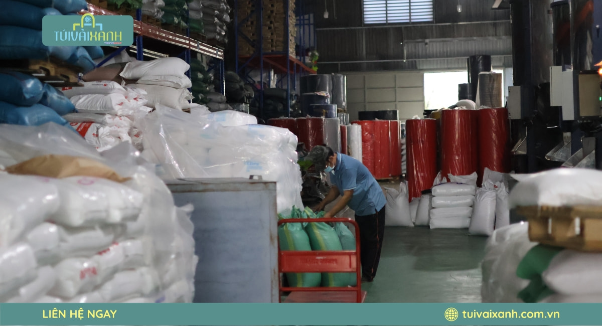 Dịch vụ sản xuất túi vải không dệt trồng cây tại Túi Vải Xanh đáp ứng đa dạng kích thước theo yêu cầu.