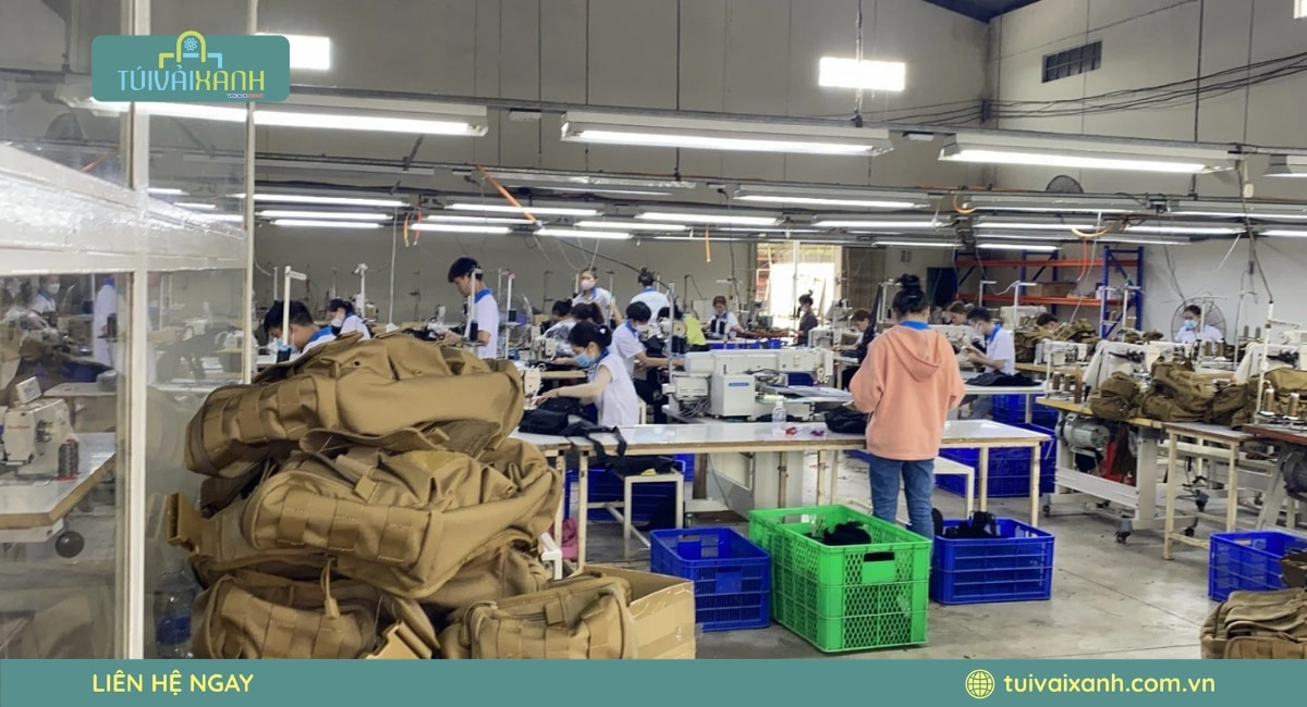 Quy trình sản xuất túi canvas thêu tại Túi Vải Xanh