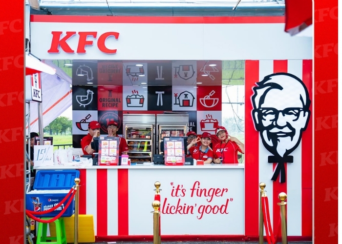 tui vai xanh han hanh dong hanh cung kfc trong chien dich tang tui tote canvas