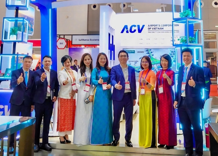 tui vai xanh rat tran trong khi hop tac voi cang hang khong viet nam acv